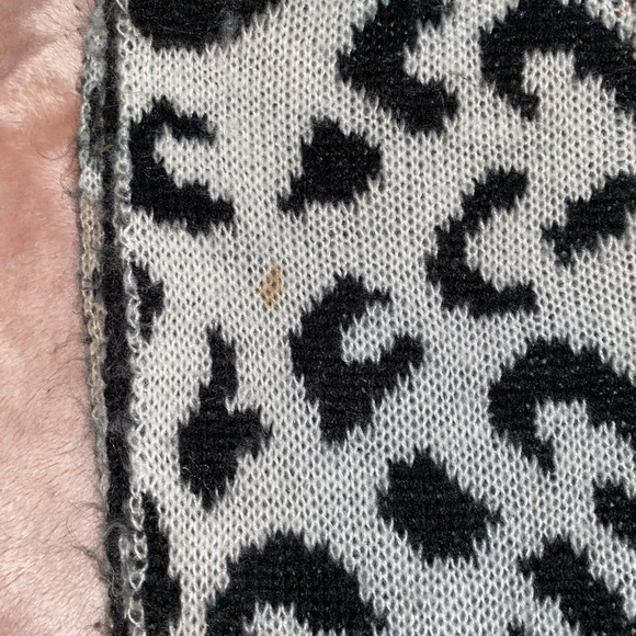 Infinity Scarf - Picture 6 of 6